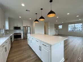 Building Photo - 2588 Chamomile Ln
