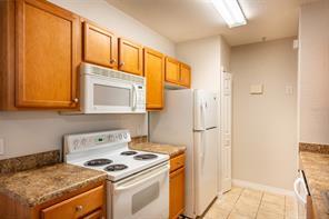 Building Photo - 5550 E Michigan St