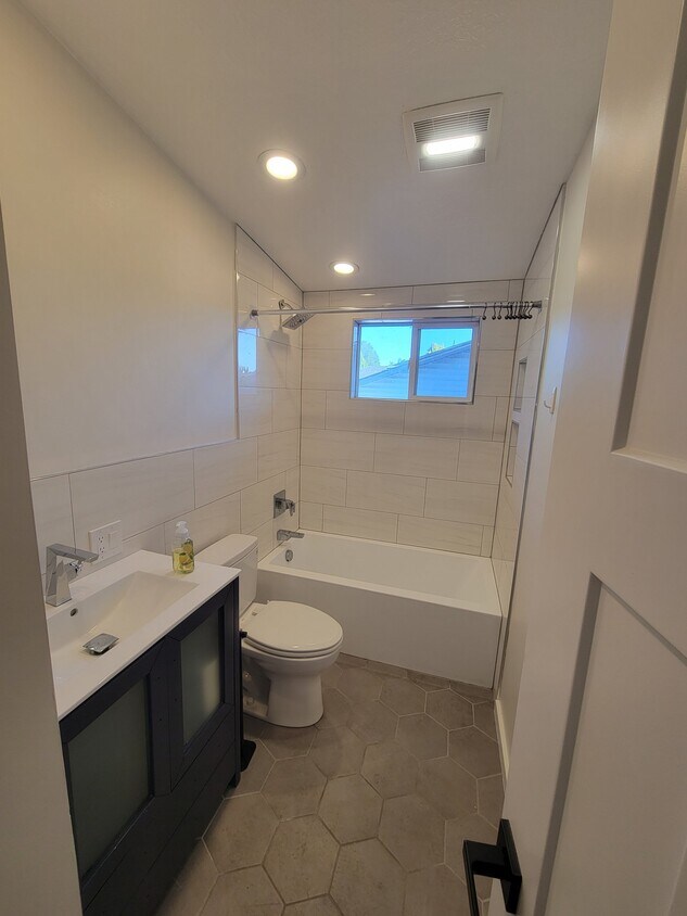 Foto del edificio - 8269 S Harrison Cir