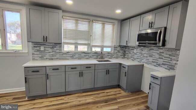 Foto del edificio - 1000 Main Ave