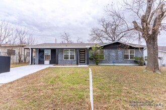 Building Photo - 4711 Russet Hill Dr