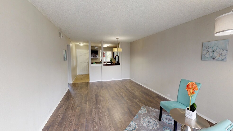 Emerald Ridge Apartments