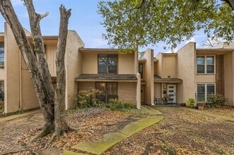 Building Photo - 438 Arborview Dr