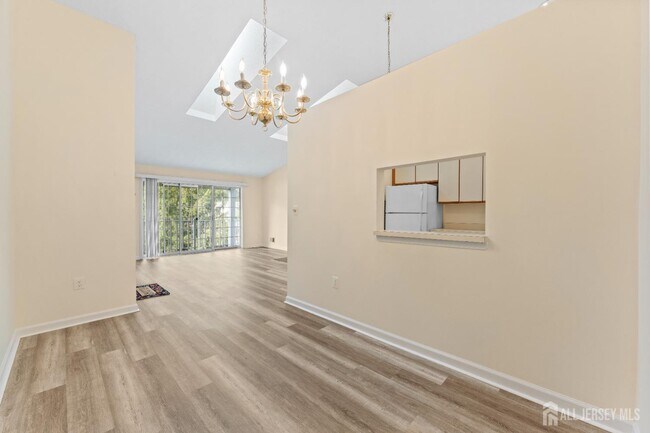 Foto del edificio - 152 Darwin Ln