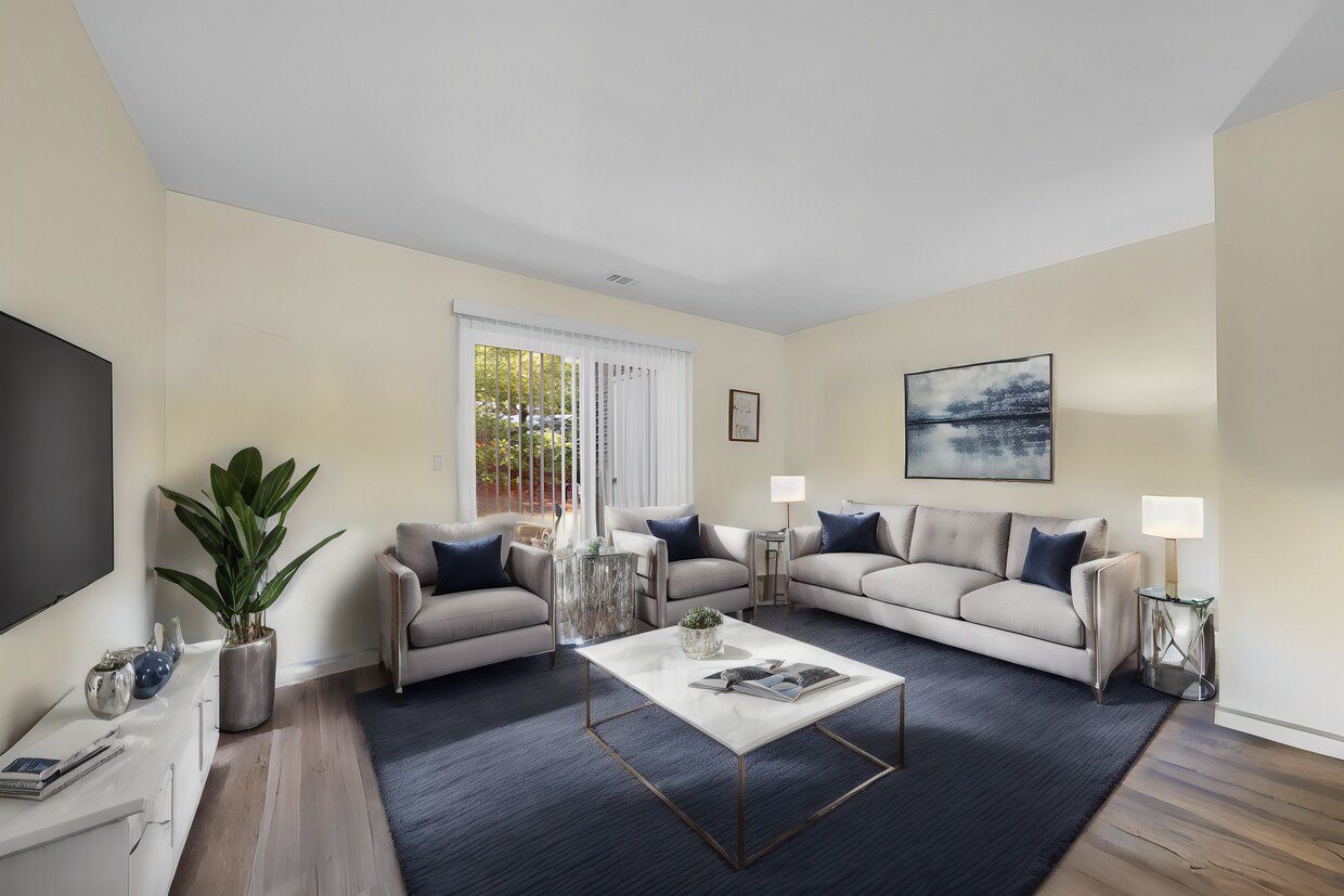Foto principal - 3869 Vale Dr