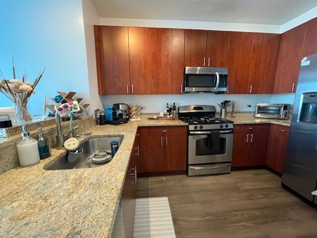 Foto del edificio - 757 N Orleans St