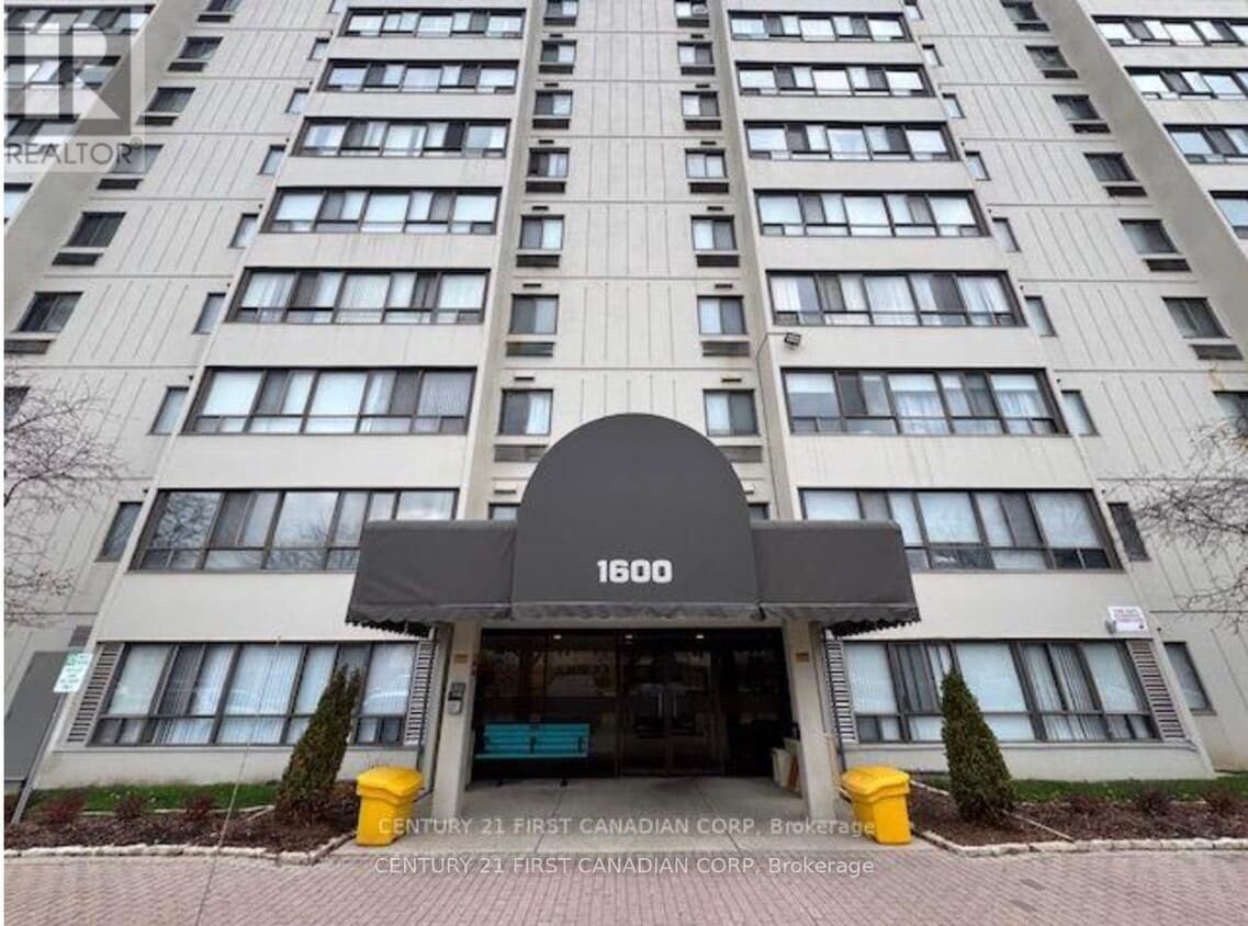 Primary Photo - 1600-1600 Adelaide St N