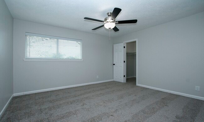 Foto del edificio - 25607 Pecan Valley Cir