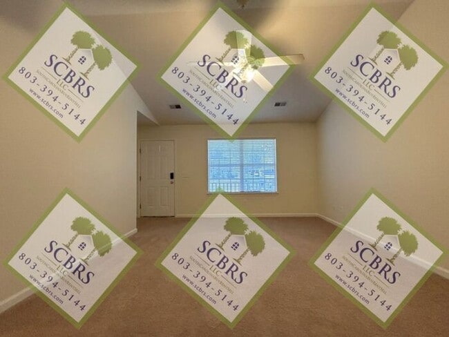 Foto del edificio - Well maintained 3 bedroom, 2 bath home in ...