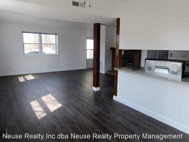 Building Photo - 3 br, 2 bath House - 1208 Caracara Drive