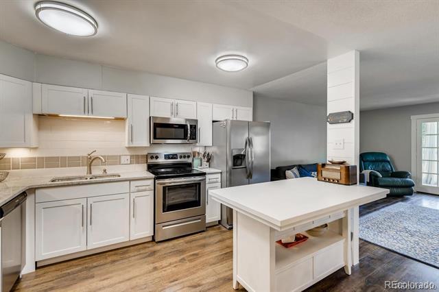 Foto del edificio - 13626 E Bates Ave