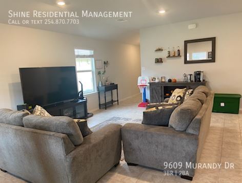 Foto del edificio - 9609 Murandy Dr