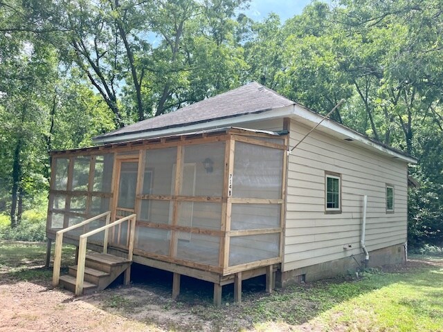 Foto del edificio - 714b Searcy Ave