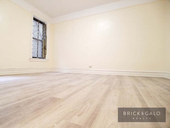 Foto del edificio - 1710 Carroll St