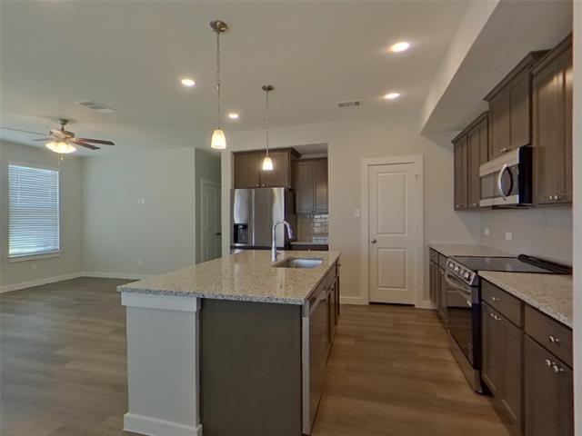 Building Photo - 8308 Brookhaven Dr