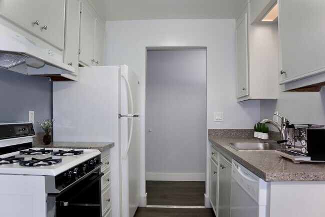 Foto del edificio - Cozy 1-bedroom condo for rent in Fremont!