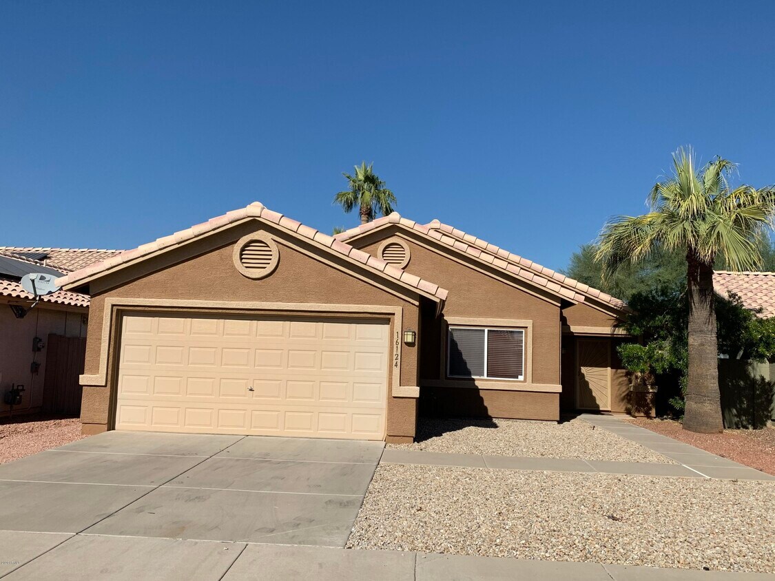 16124 W Lincoln St, Goodyear, AZ 85338 House Rental in Goodyear, AZ