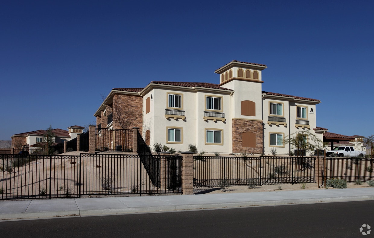 Legacy at Thousand Palms Apartments in Thousand Palms, CA