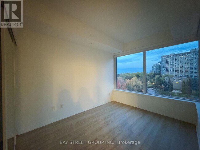 Photo du bâtiment - 75 Canterbury Pl