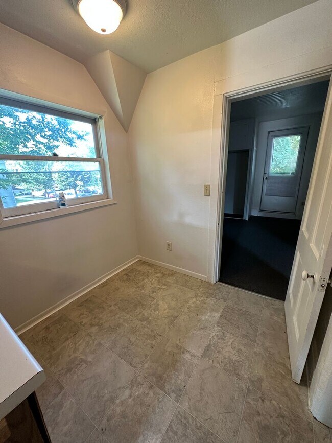 Foto del edificio - AI - 02 - 8th St