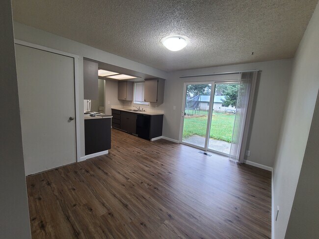 Foto del edificio - 4333 Ruddell Rd SE