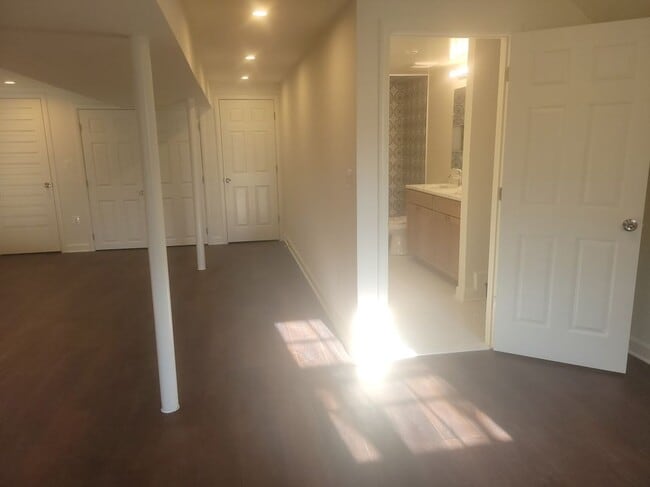 Foto del edificio - 14004 Zeigler Way