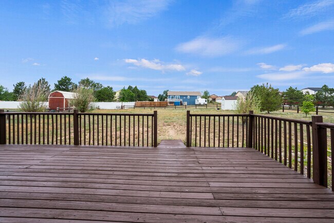 Foto del edificio - 9830 Liberty Grove Dr
