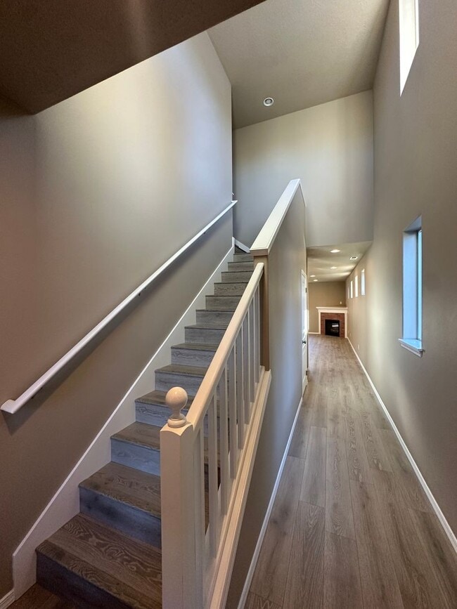 Foto del edificio - Comfortable Bend Living – 3 Bedroom Home with Spacious Bonus Room!