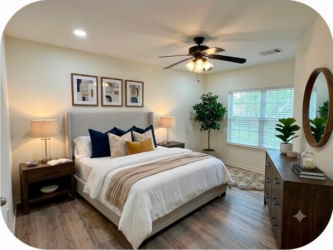 Foto del edificio - 7922 Thorncroft Manor Ln
