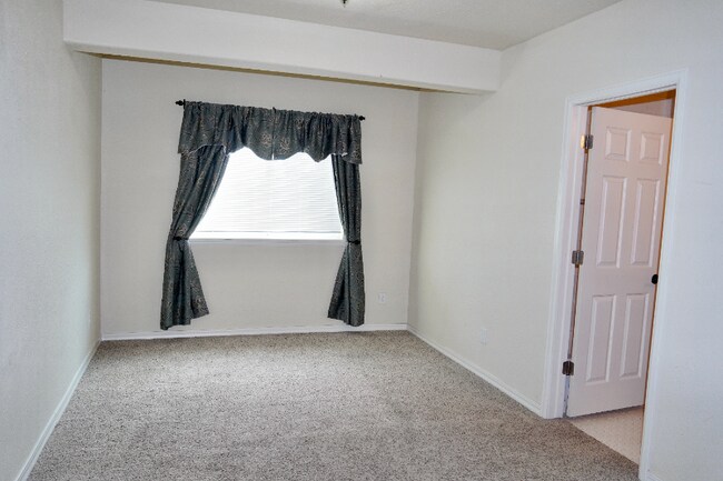 Foto del edificio - 1125 Bayfield Dr