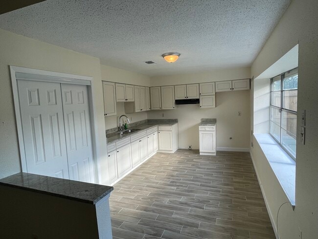 Building Photo - 2436 Tattersall Dr