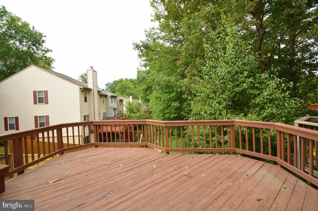 Building Photo - 3924 Collis Oak Ct