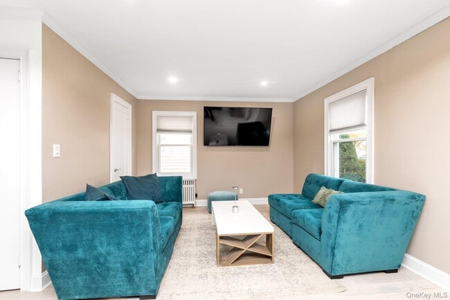 Building Photo - 98 Ethel St