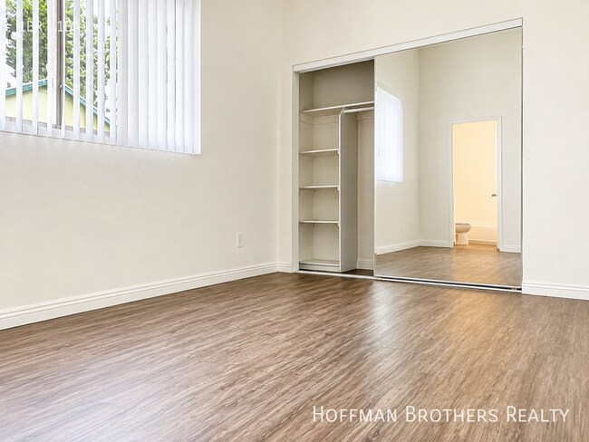 Foto del edificio - 4124 N Eagle Rock Blvd