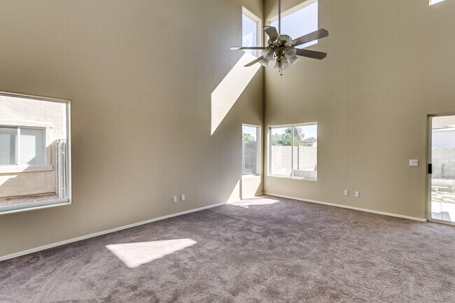 Foto del edificio - 13249 W Watson Ln