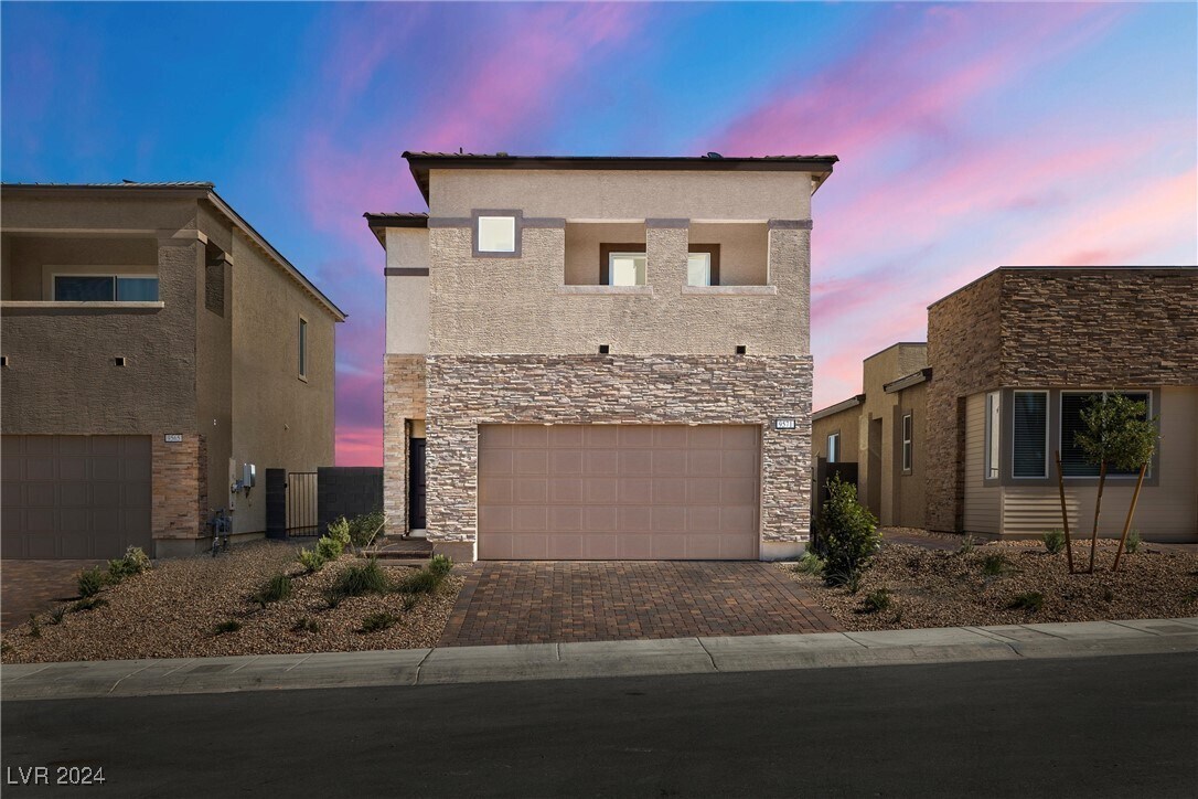 Primary Photo - 9571 Elijah Pointe Ave