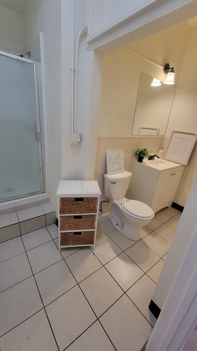 Foto del edificio - 2325 W Sequoia Ave