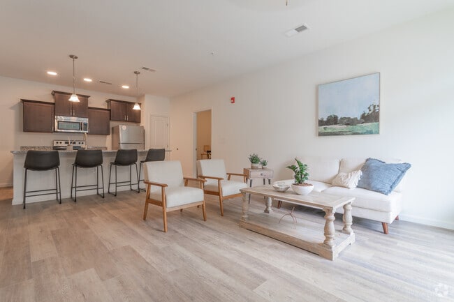 1HAB, 1BA con estudio - Sala de estar - Riverside Foundry Apartments