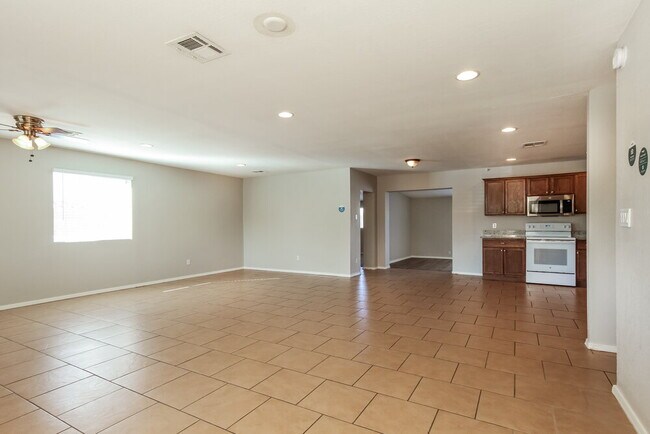 Foto del edificio - 6850 W Coolidge St