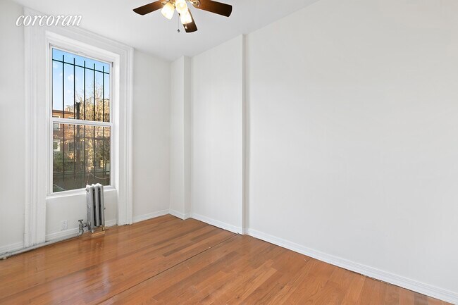 Building Photo - 643A Greene Ave