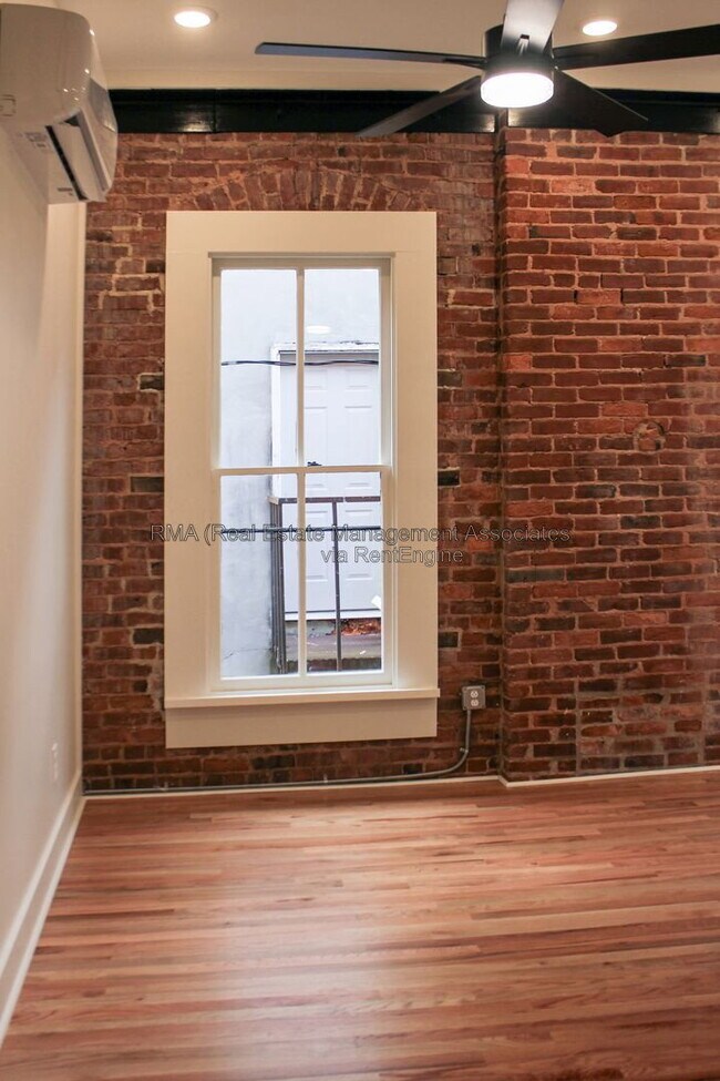 Building Photo - 6 Zebulon Street