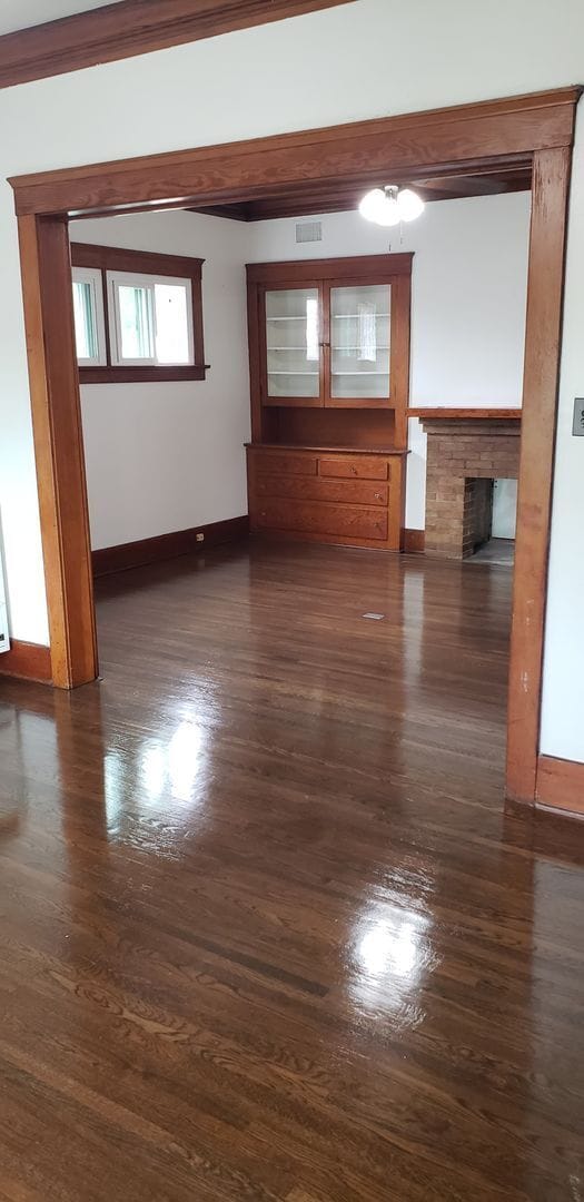 Building Photo - Victorian Gem in Golden Hill with garage!