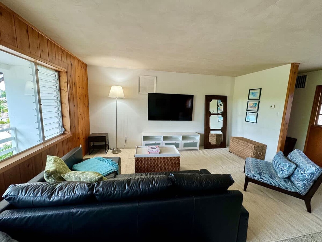 Primary Photo - 4000 Highland Dr