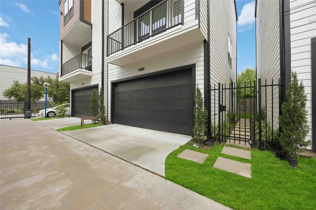 Building Photo - 4013 Griggs Rd