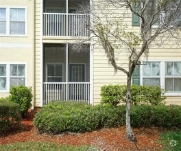 Building Photo - 18425 Bridle Club Dr