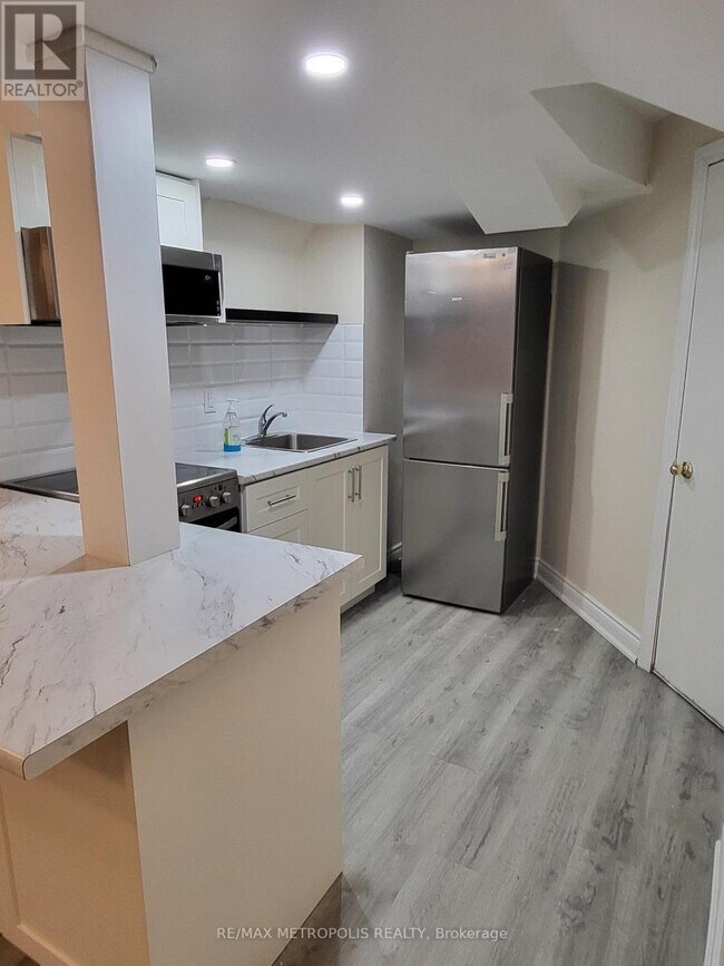 Building Photo - 3682 Indigo Crescent