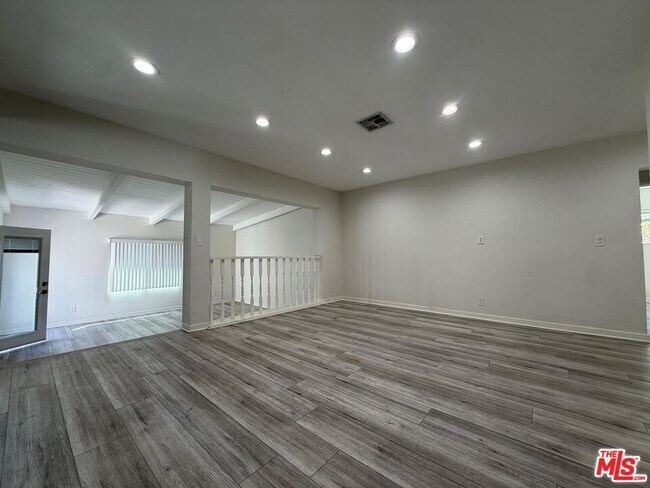 Foto del edificio - 15830 Blackhawk St