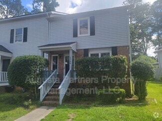 Building Photo - 2309 Creekview Dr