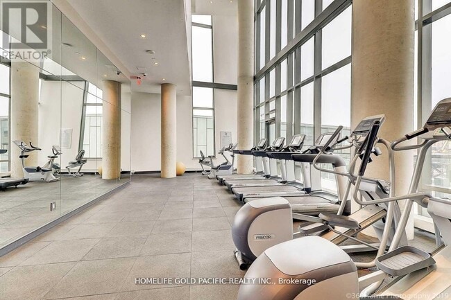 Photo du bâtiment - 170 Fort York Blvd