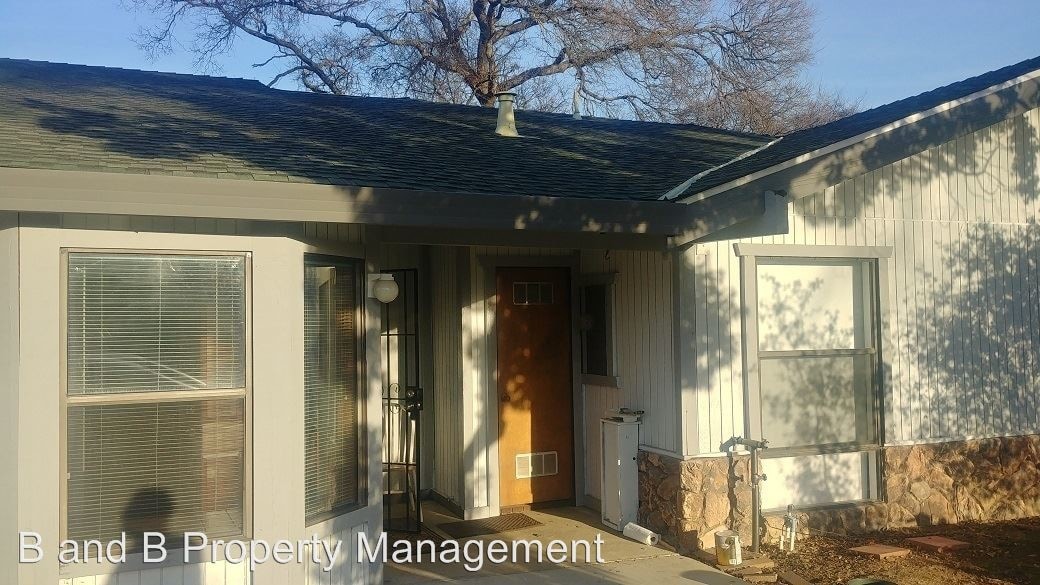 Foto principal - 6203 Rainier Ave